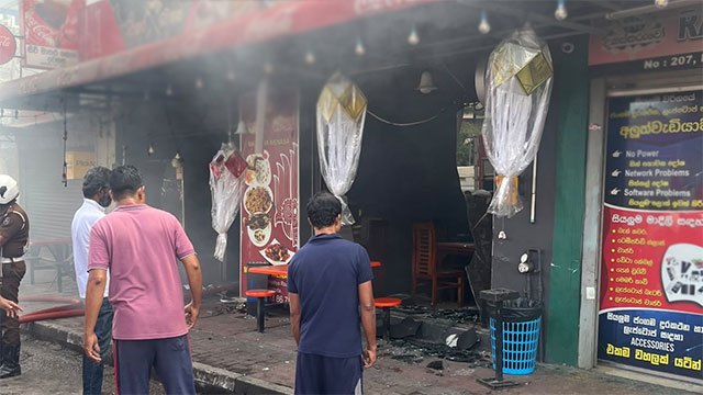 Four injured after fire broke out at a restaurant near Thalawathugoda Junction