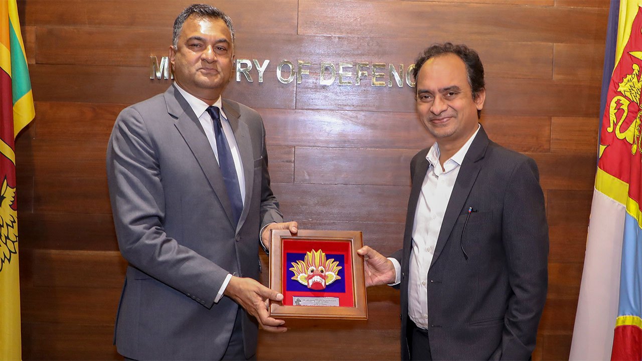Outgoing Indian Deputy HC pays farewell call on Defence Secretary