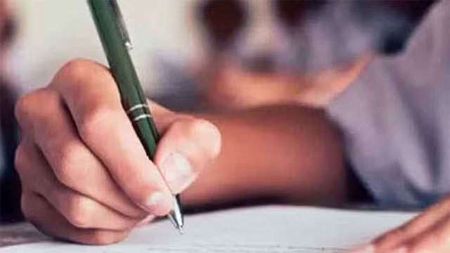Contingency plans in place for Scholarship and A/L exams amid adverse weather forecasts